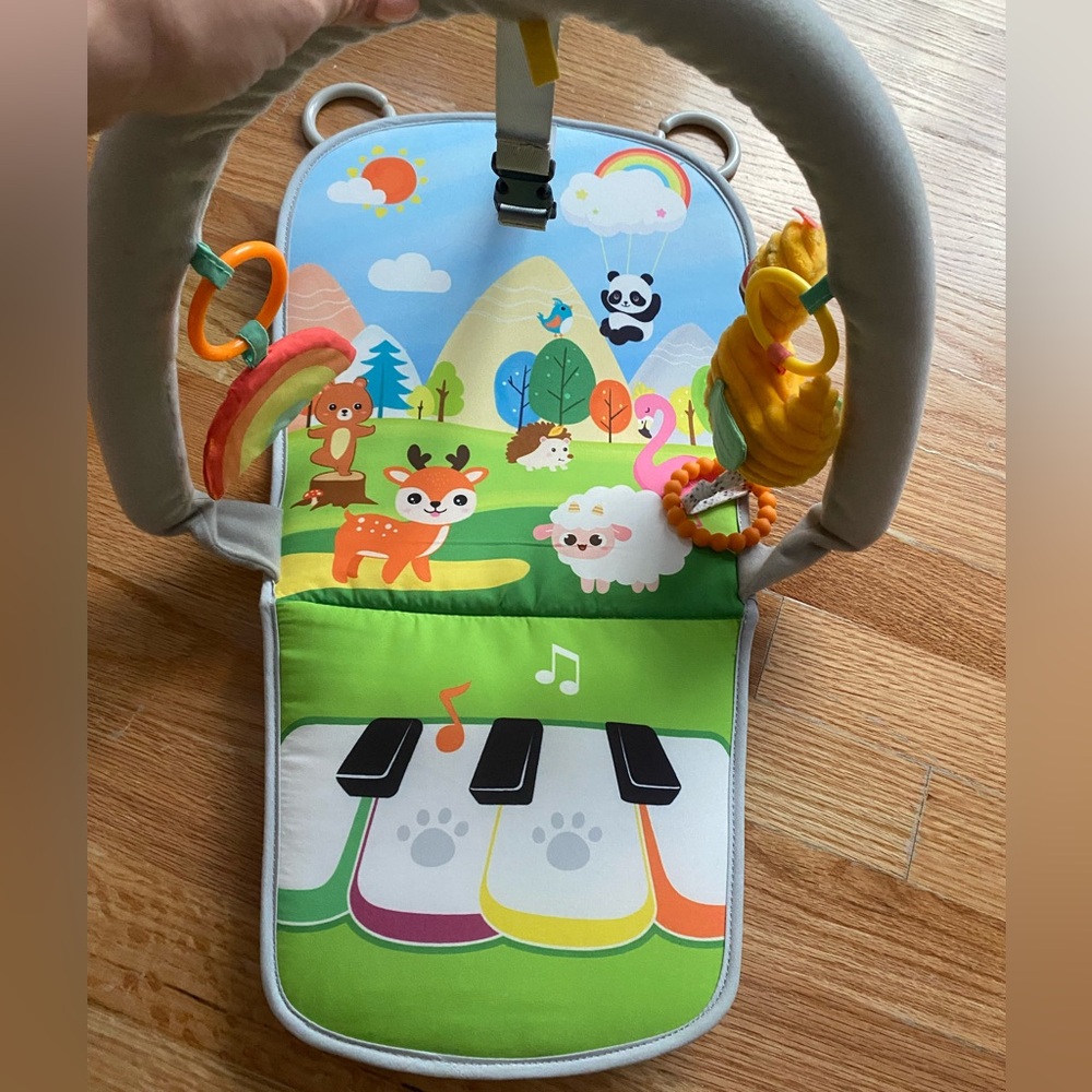 Baby toy for car (infront of car seat)